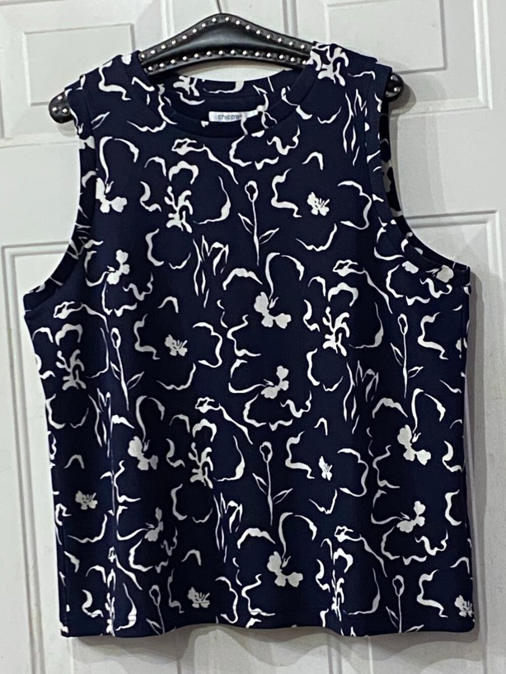 Chico's Sz 3 (XL) Womens Knit Top Sleeveless Navy/White Graphic Floral